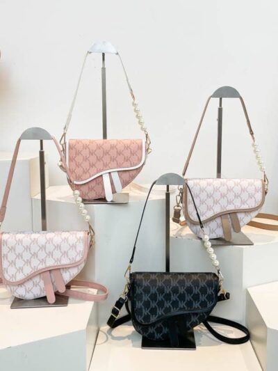 M-shape bag