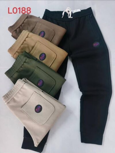 Close mouth joggers
